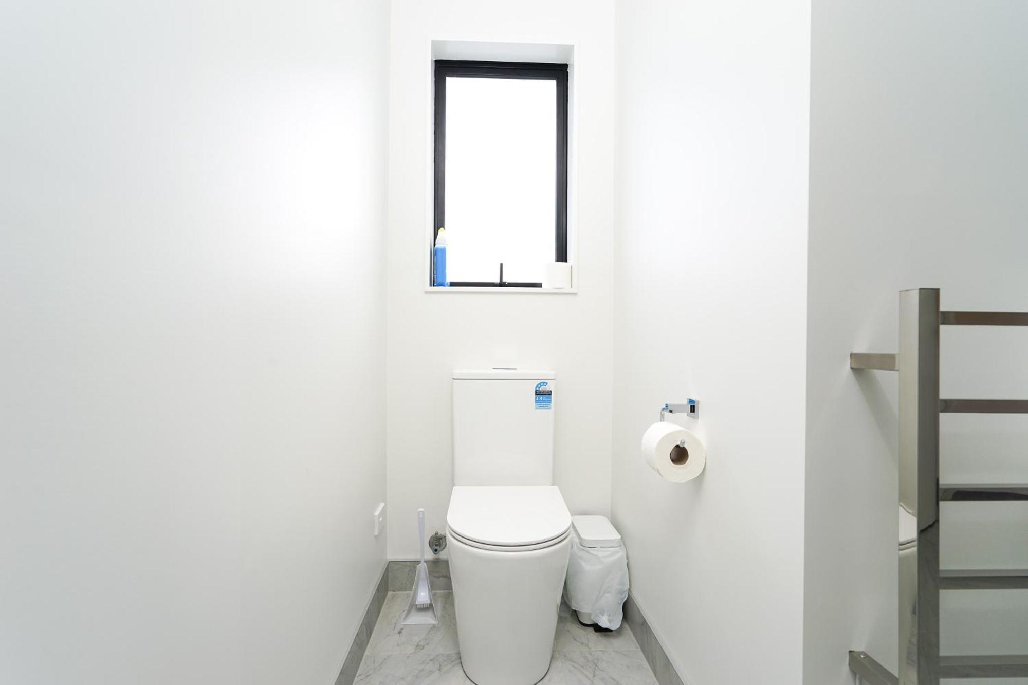 Charming 4Bds House With 3 Bathrooms Brand New Χάμιλτον Εξωτερικό φωτογραφία