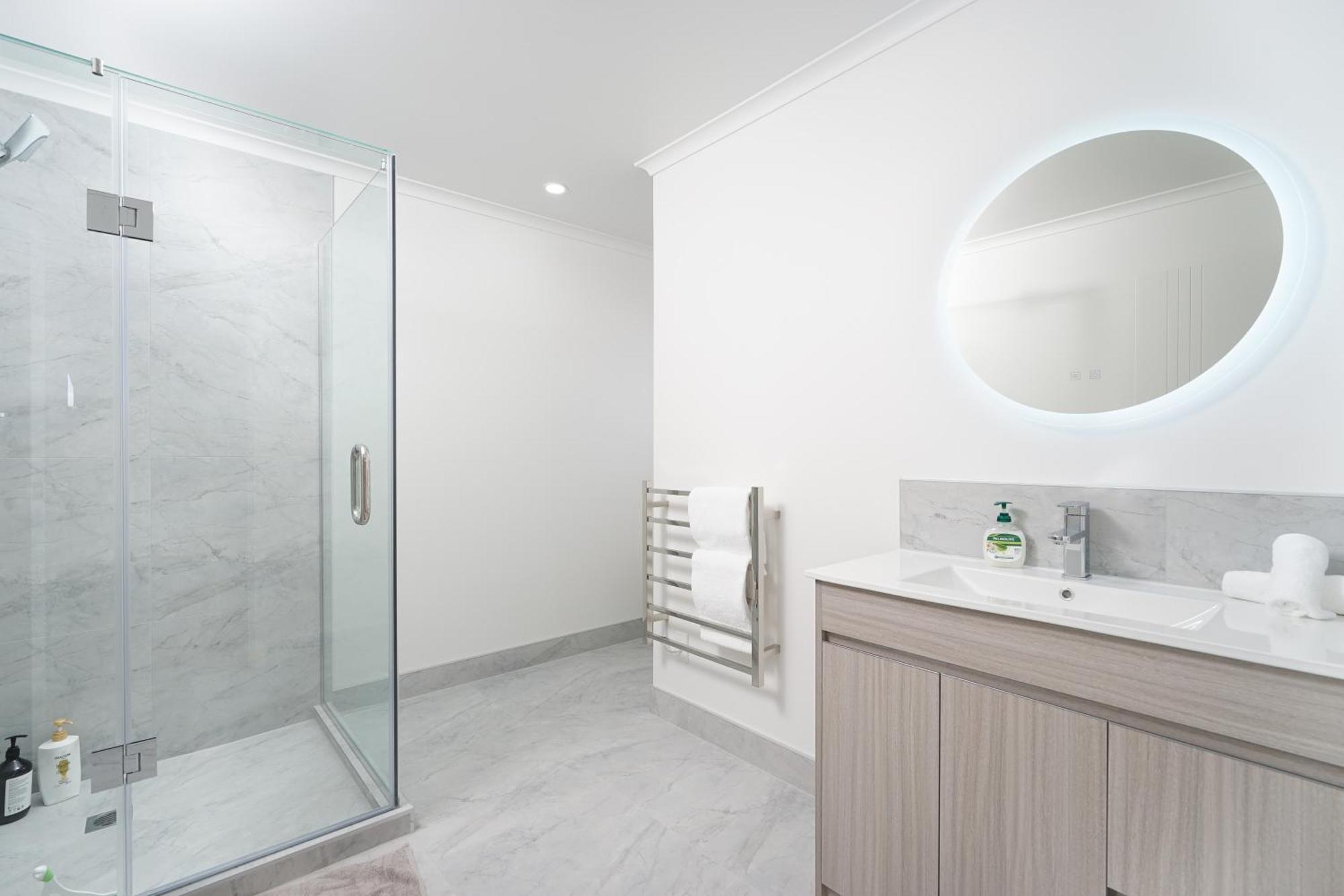 Charming 4Bds House With 3 Bathrooms Brand New Χάμιλτον Εξωτερικό φωτογραφία